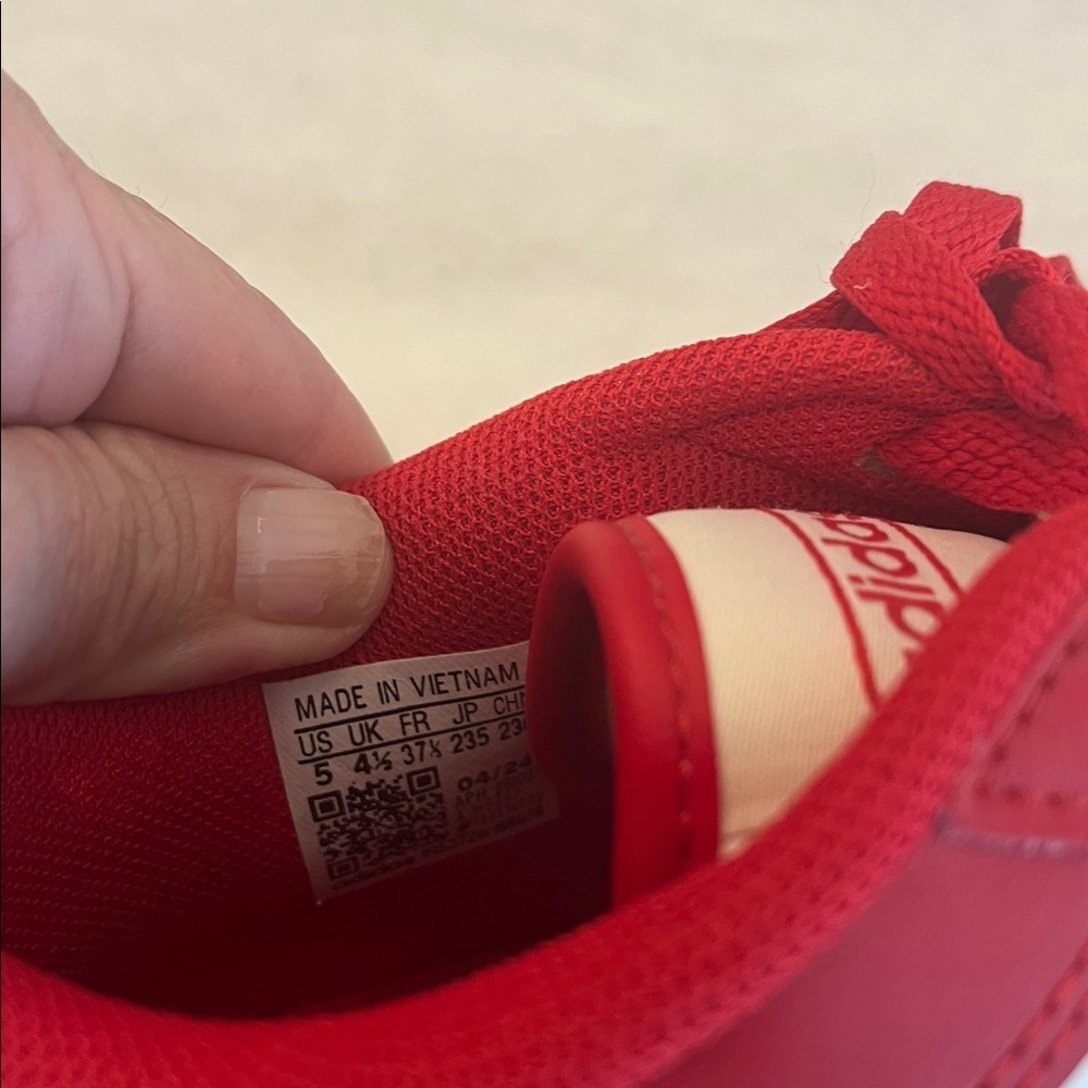 Adidas Like-New Break Start ‘Red Cloud White Gum’ Low Top Sneakers M 5/ W 6.5 - Picture 11 of 11
